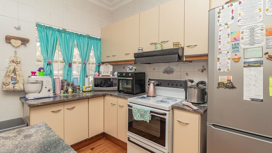 4 Bedroom Property for Sale in Bodorp Western Cape